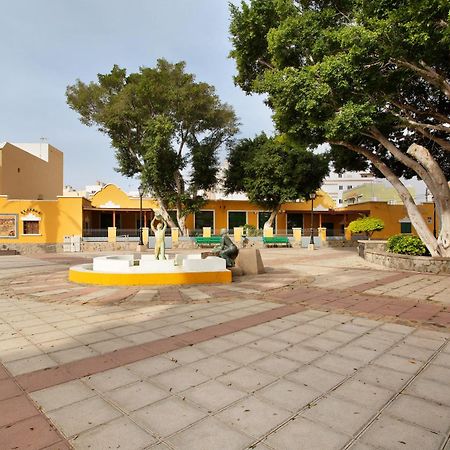 Casa Plaza San Nicolas De Bari Sardina ภายนอก รูปภาพ